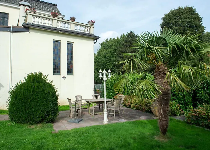 - Perfect For Bigger Groups * Goch