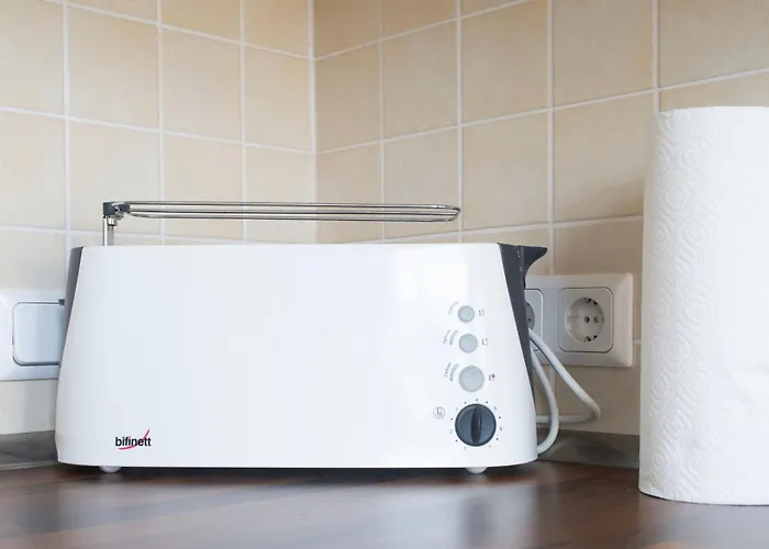 - Perfect For Bigger Groups